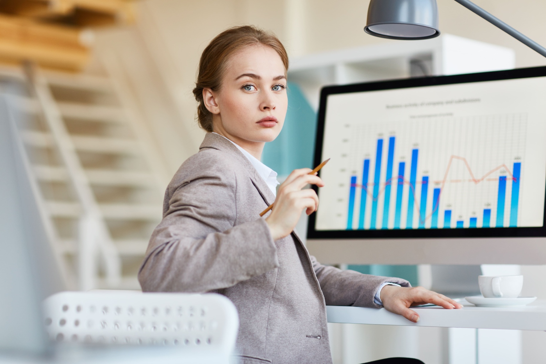 Why Choose This Financial Blog and Consulting Platform